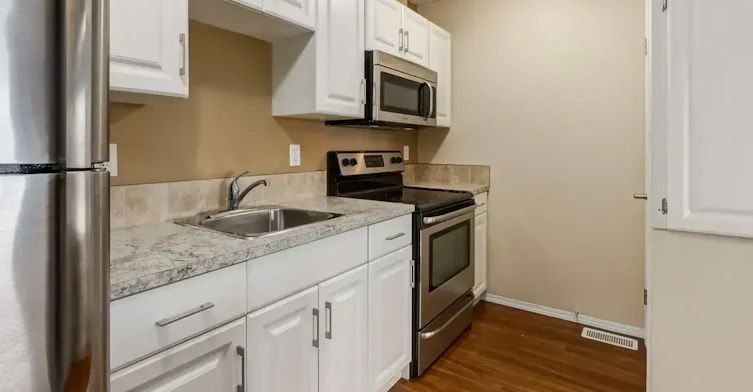 214-16504 130 Street NW, Edmonton, AB, T6V 0E9 - 8