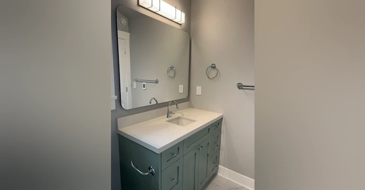 66 West 18th, Vancouver, BC, V5Y 2A4 - 7