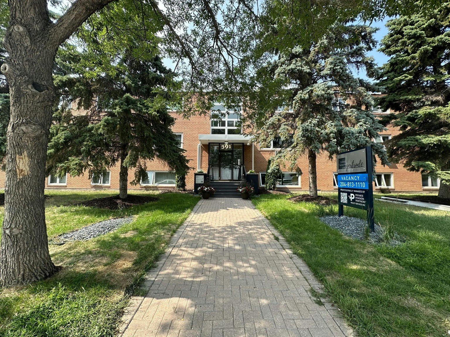 GER214-391 Gertrude Avenue, Winnipeg, MB, R3L 0M5 - 2