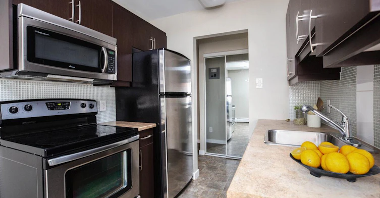 GER214-391 Gertrude Avenue, Winnipeg, MB, R3L 0M5 - 11