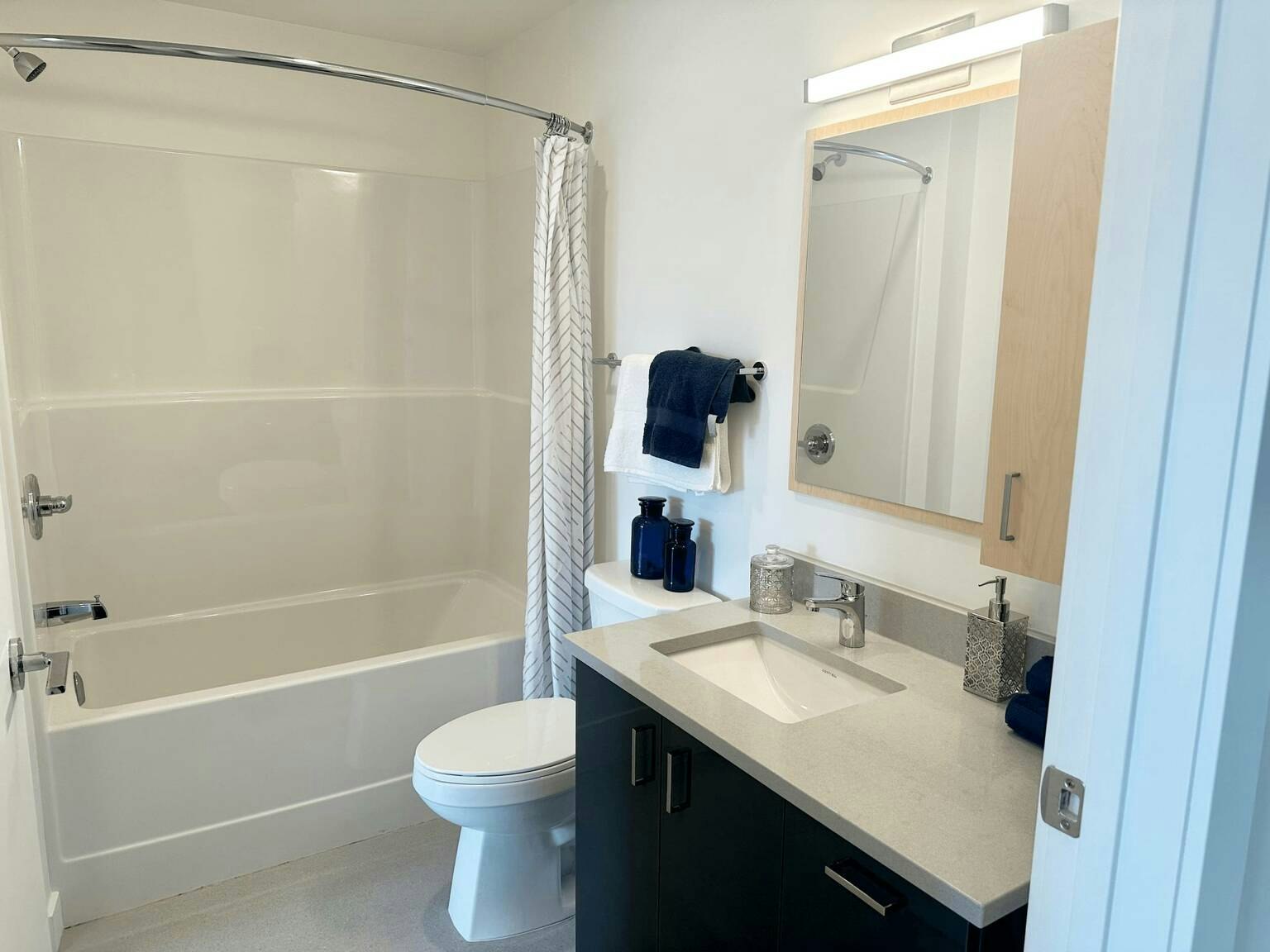 209-430-445 Wardlaw Avenue, Winnipeg, MB, R3L 1Y6 - 25