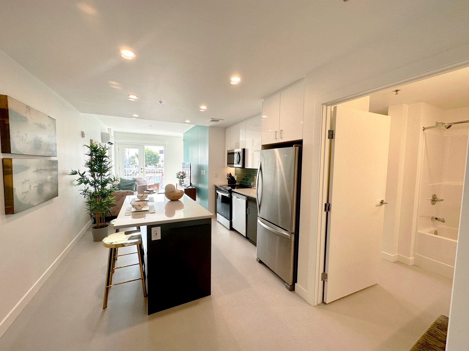 302-445-445 Wardlaw Avenue, Winnipeg, MB, R3L 1Y6 - 18