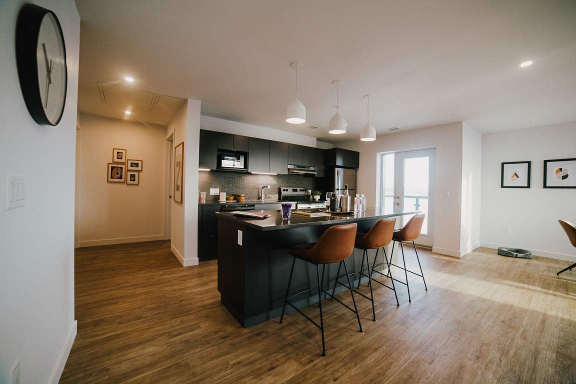 STBK1702-221 Stradbrook Avenue, Winnipeg, MB, R3L 2E8 - 11