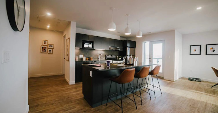 STBK1702-221 Stradbrook Avenue, Winnipeg, MB, R3L 2E8 - 11