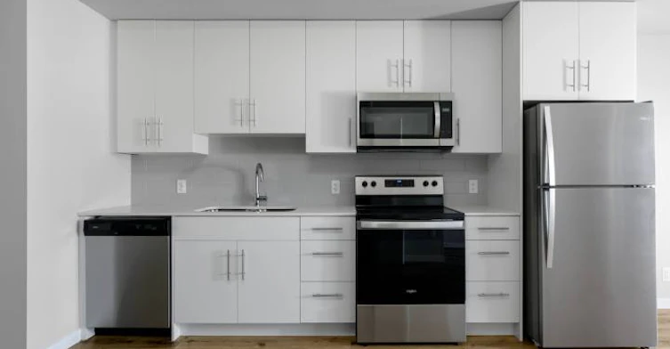 A204-2160 Mayer Road, Kelowna, BC, V1W 0A5 - 4