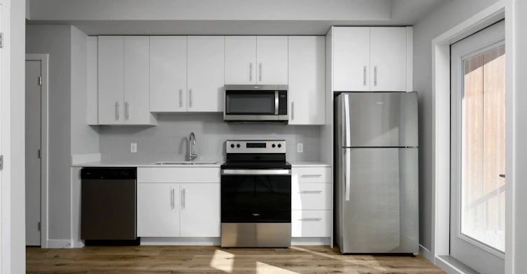 B311-B-2160 Mayer Road, Kelowna, BC, V1W 0A5 - 2