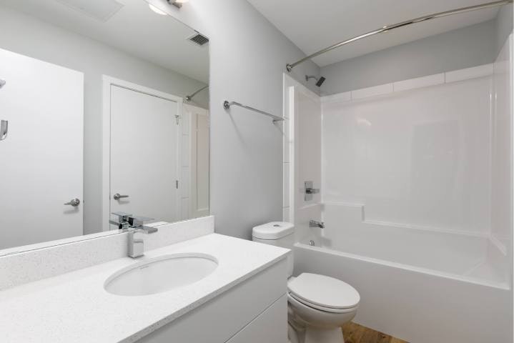A310-2160 Mayer Road, Kelowna, BC, V1W 0A5 - 18