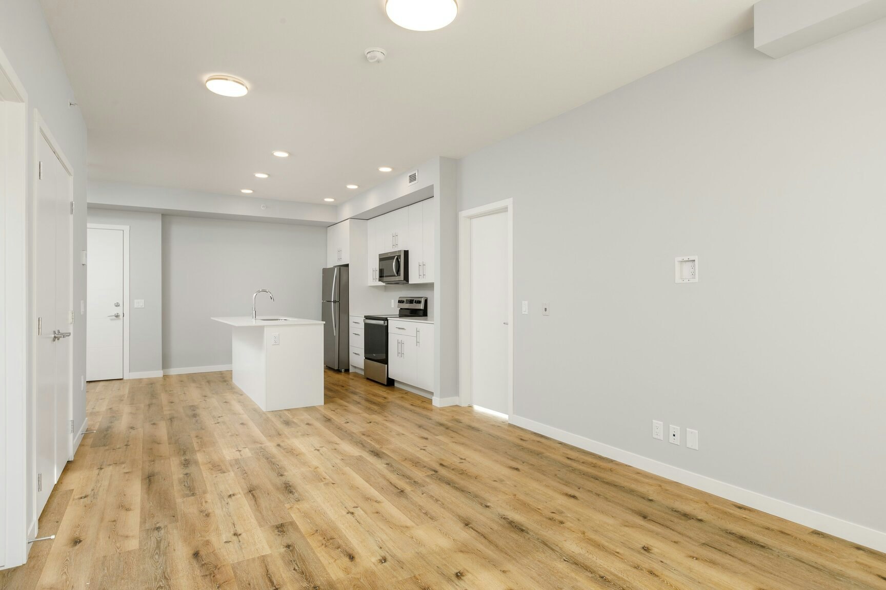 A310-2160 Mayer Road, Kelowna, BC, V1W 0A5 - 9