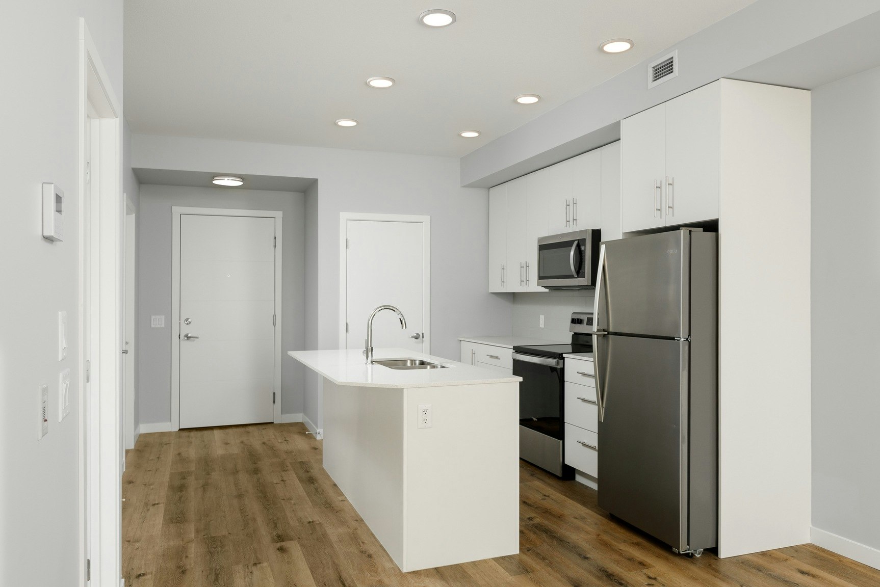 B420-2160 Mayer Road, Kelowna, BC, V1W 0A5 - 7