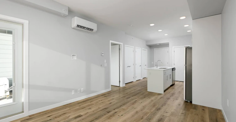 B420-2160 Mayer Road, Kelowna, BC, V1W 0A5 - 9
