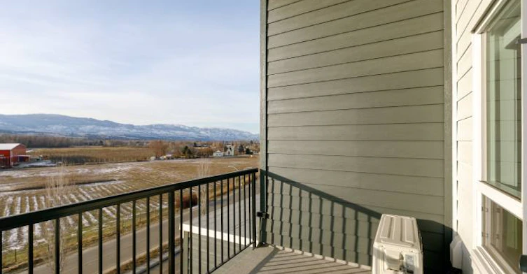 B420-2160 Mayer Road, Kelowna, BC, V1W 0A5 - 4