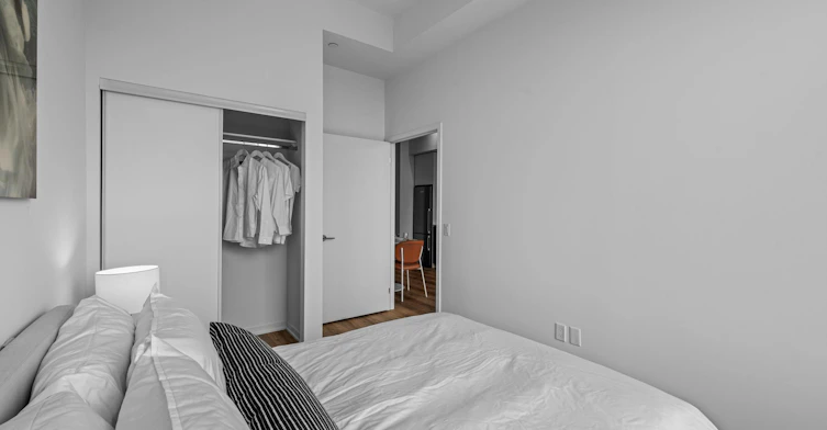 101 Roehampton Avenue, Toronto, ON, M4P 2W2 - 8