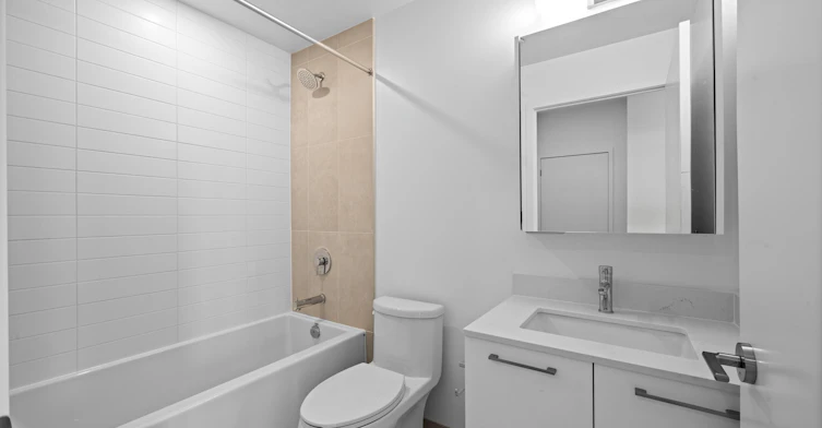 101 Roehampton Avenue, Toronto, ON, M4P 2W2 - 14