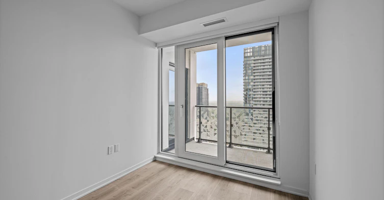 101 Roehampton Avenue, Toronto, ON, M4P 2W2 - 3