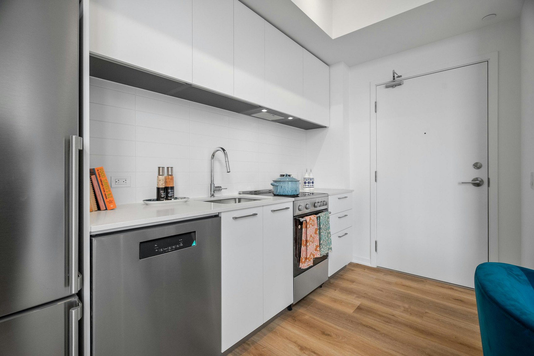 101 Roehampton Avenue, Toronto, ON, M4P 2W2 - 30