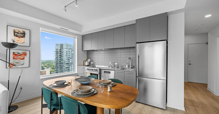 101 Roehampton Avenue, Toronto, ON, M4P 2W2 - 55
