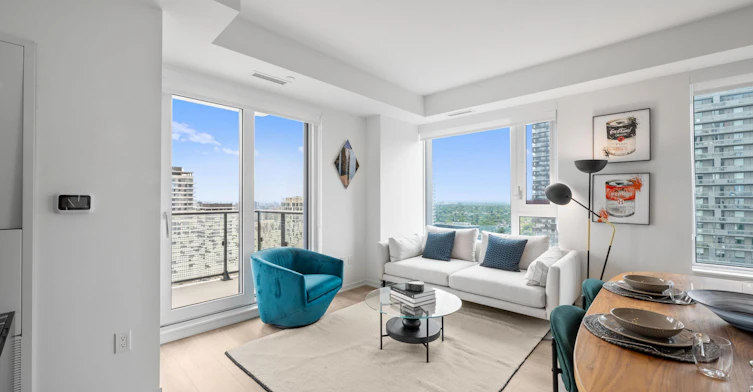101 Roehampton Avenue, Toronto, ON, M4P 2W2 - 3