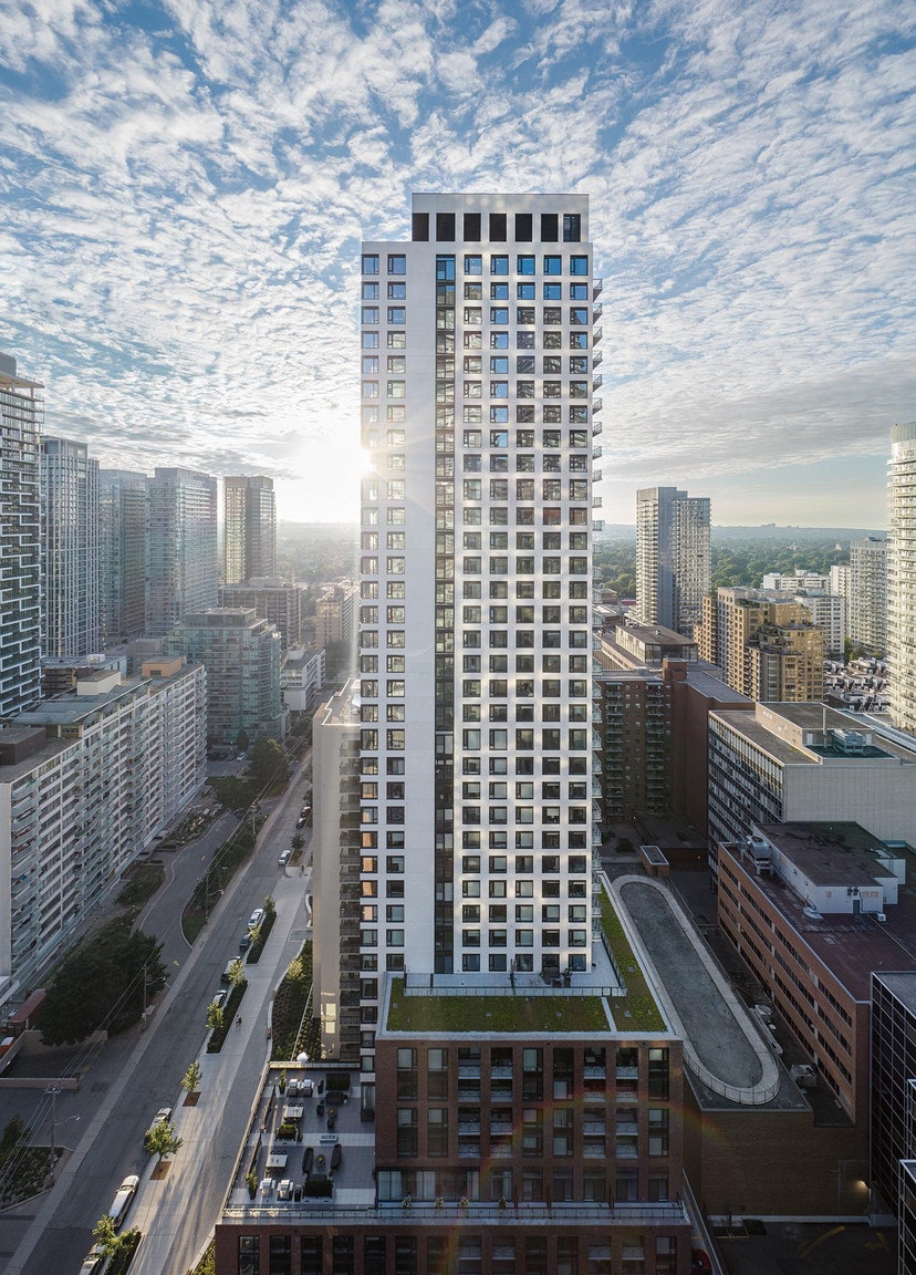 101 Roehampton Avenue, Toronto, ON, M4P 2W2