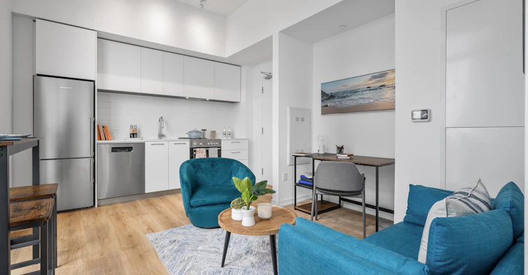 101 Roehampton Avenue, Toronto, ON, M4P 2W2 - 26
