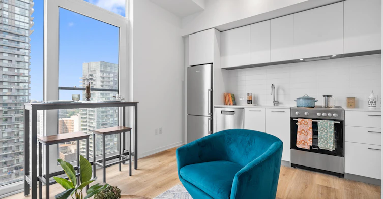 101 Roehampton Avenue, Toronto, ON, M4P 2W2 - 28