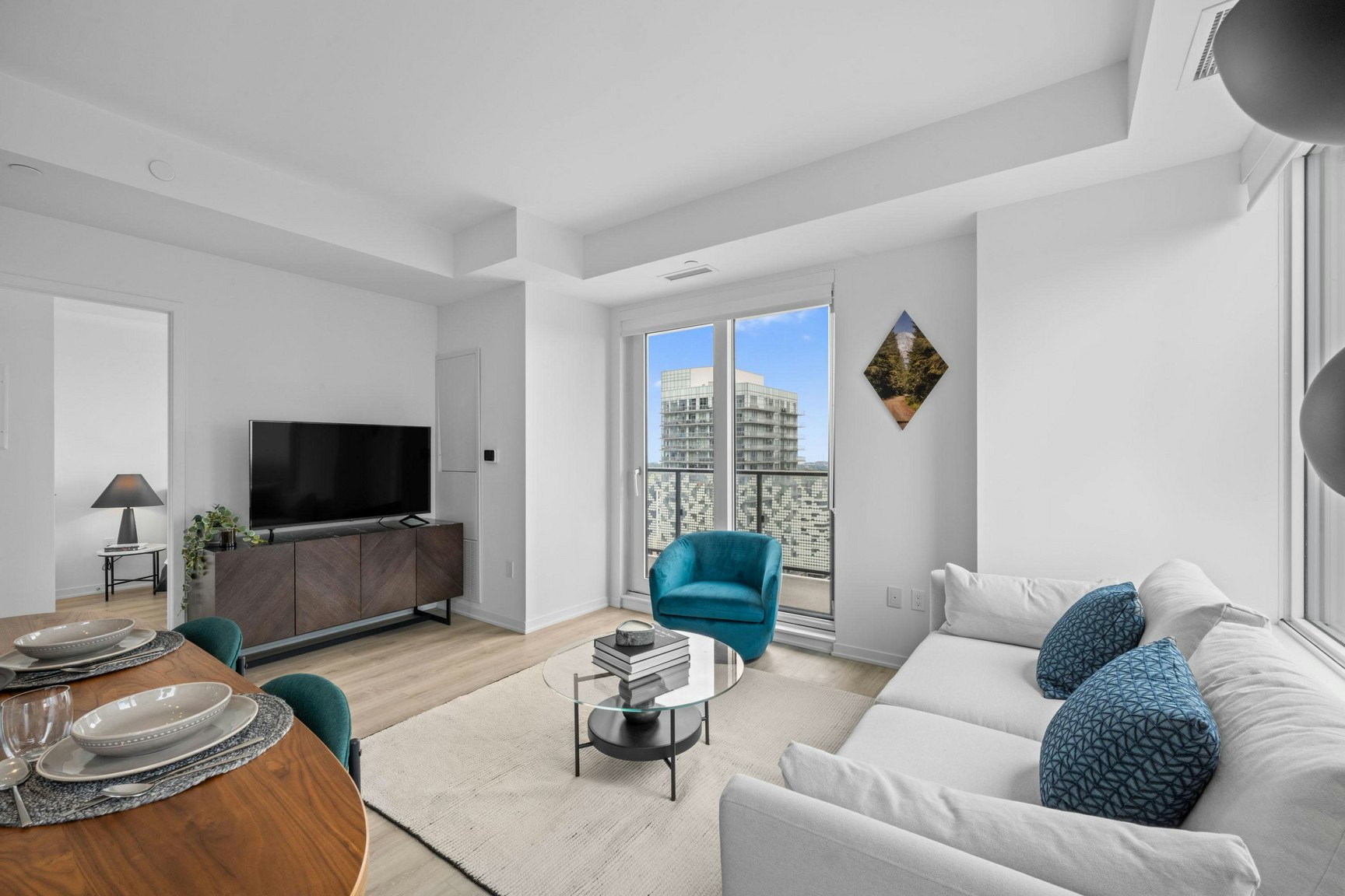 101 Roehampton Avenue, Toronto, ON, M4P 2W2 - 4