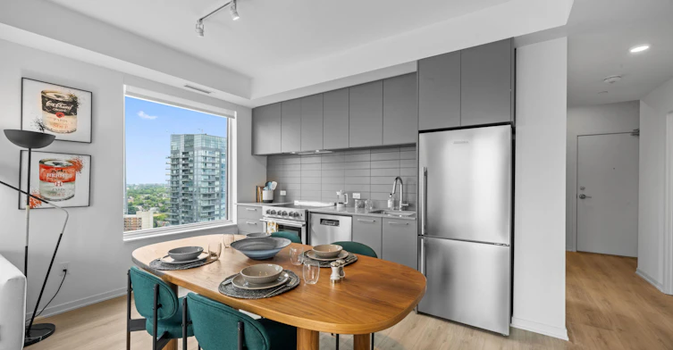 101 Roehampton Avenue, Toronto, ON, M4P 2W2 - 55