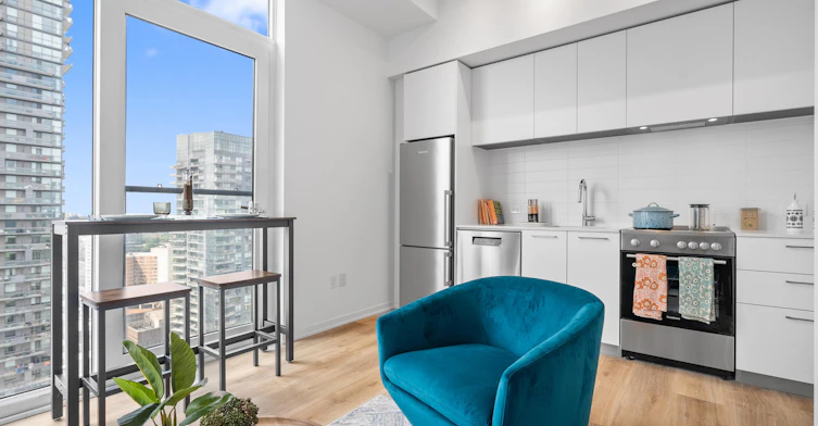 101 Roehampton Avenue, Toronto, ON, M4P 2W2 - 28