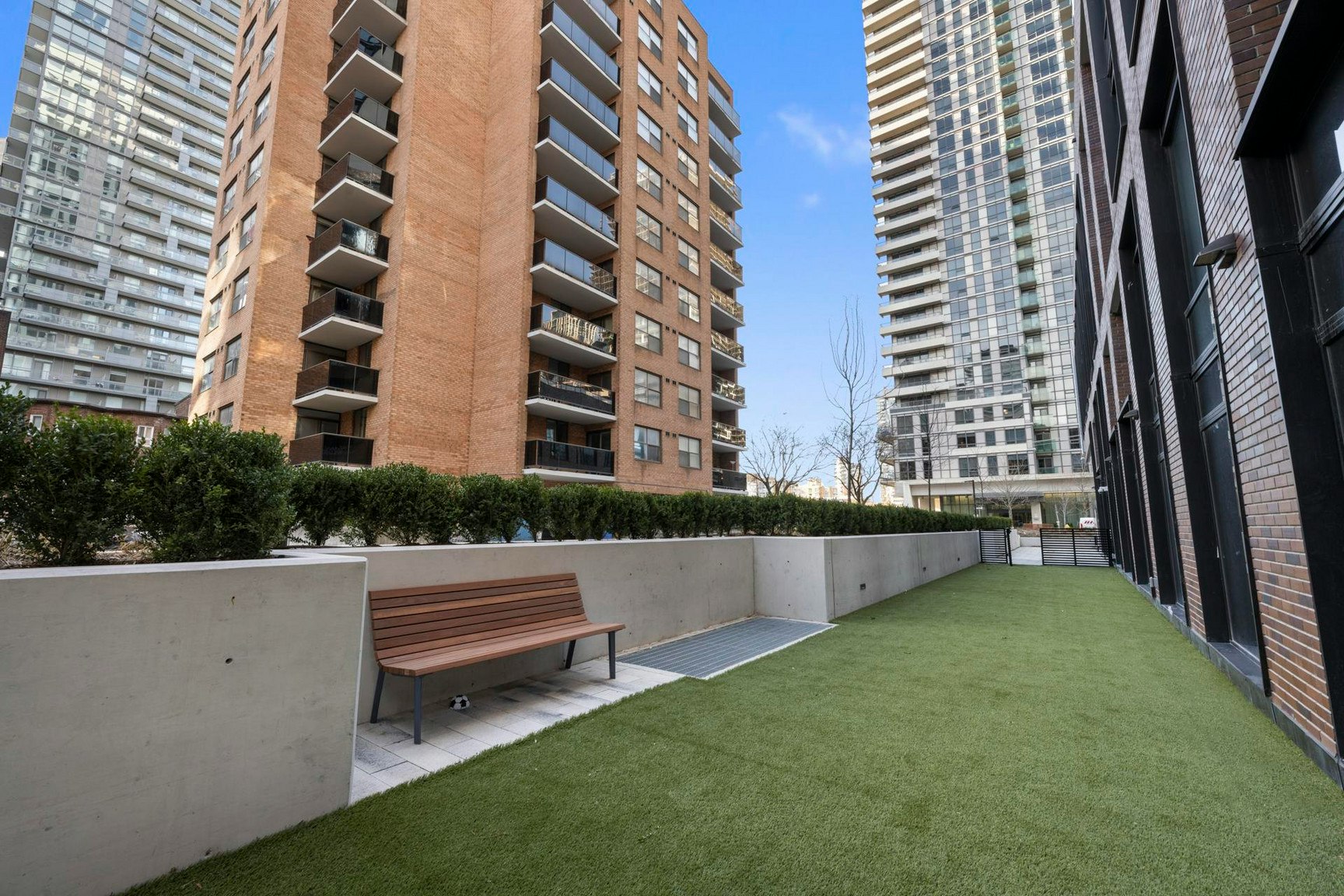 101 Roehampton Avenue, Toronto, ON, M4P 2W2 - 13