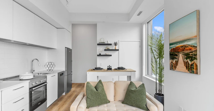 101 Roehampton Avenue, Toronto, ON, M4P 2W2 - 41