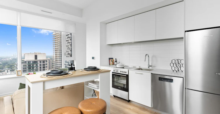 101 Roehampton Avenue, Toronto, ON, M4P 2W2 - 38