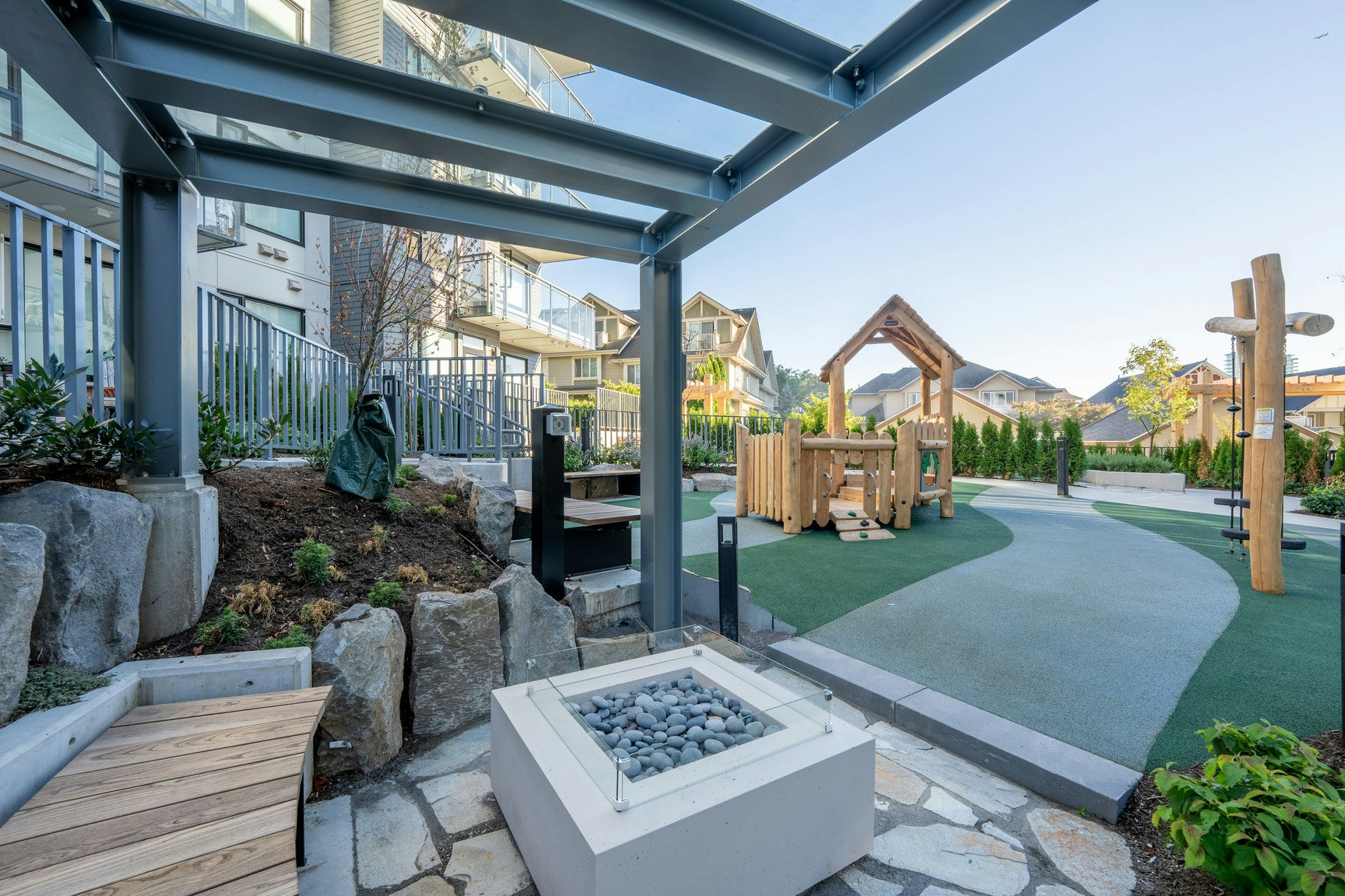 W605-608 Regan Avenue, Coquitlam, BC, V3J 3A4 - 6