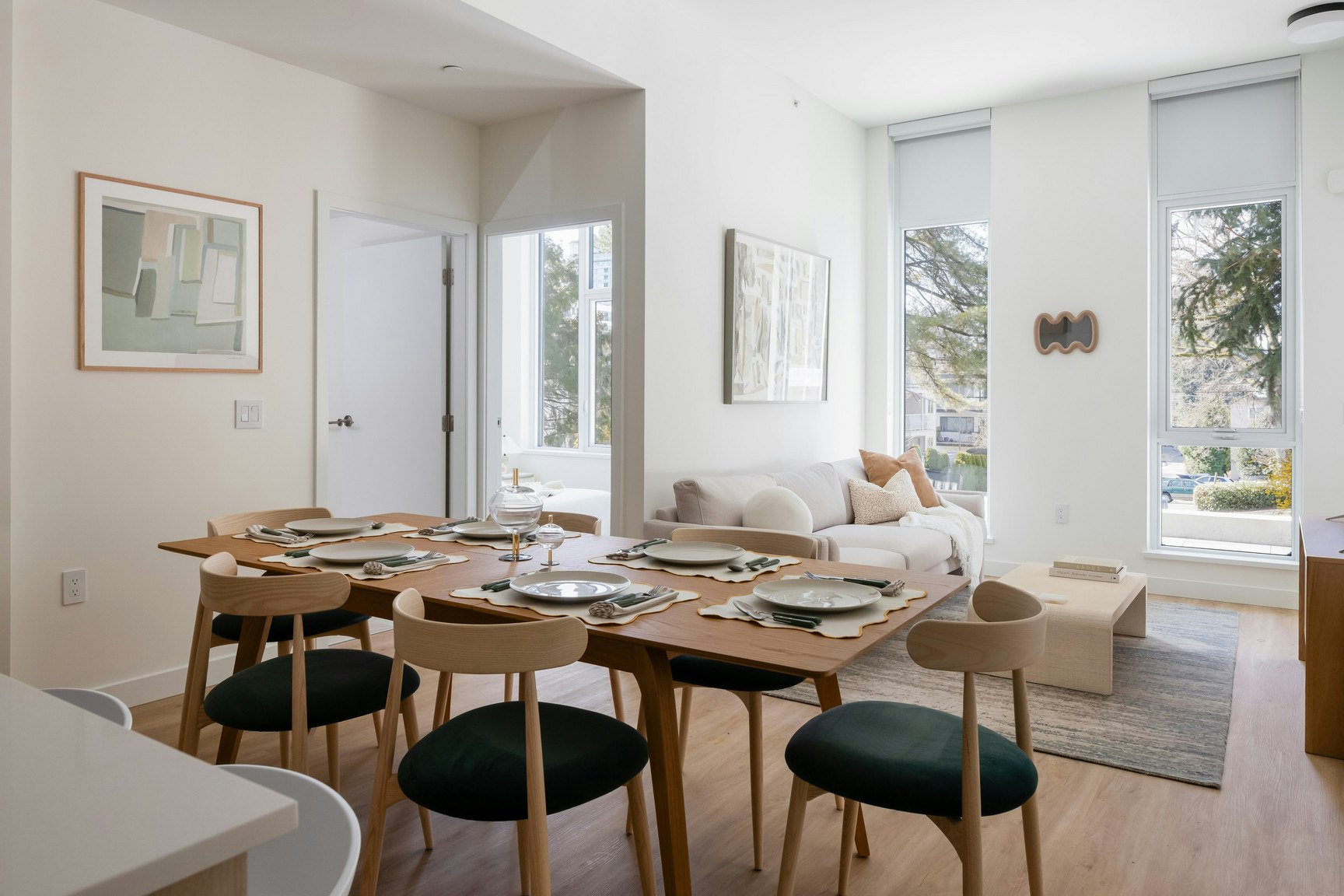 203C-250 EAST 15th Street, North Vancouver, BC, V7L 2R4 - 2
