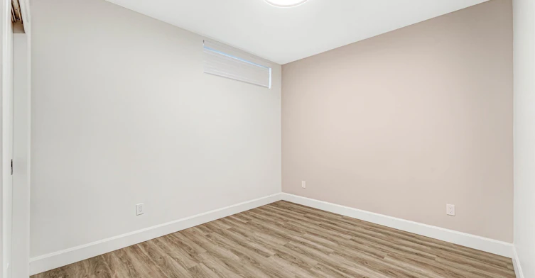 B-845 Woodroffe Avenue, Ottawa, ON, K2A 2G5 - 9