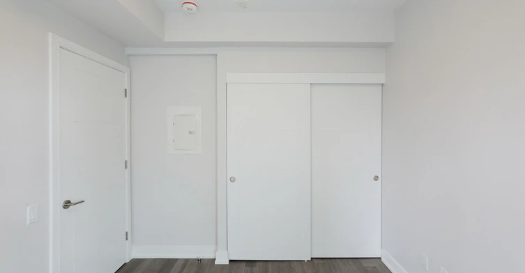 2525 Bathurst Street, Toronto, ON, M6B 2Y9 - 5