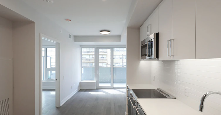 2525 Bathurst Street, Toronto, ON, M6B 2Y9