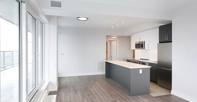 2525 Bathurst Street, Toronto, ON, M6B 2Y9 - 15