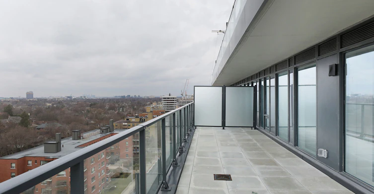 2525 Bathurst Street, Toronto, ON, M6B 2Y9