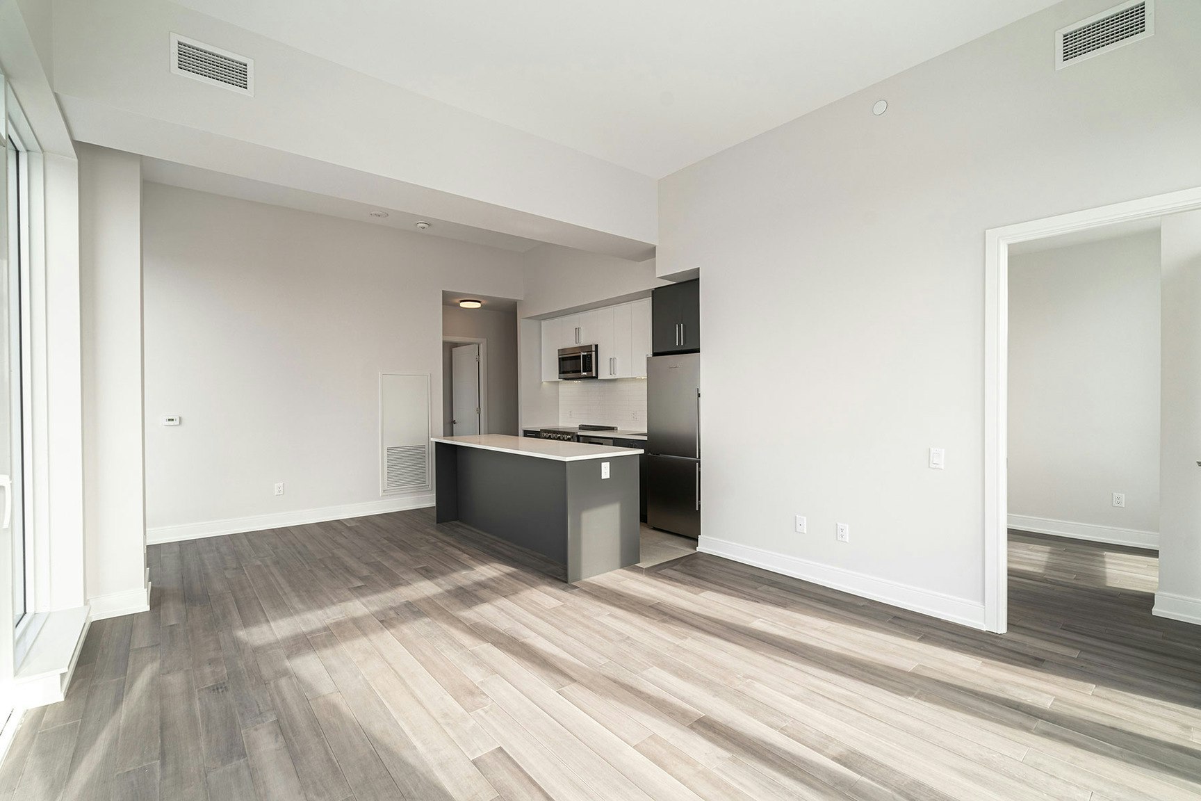 2525 Bathurst Street, Toronto, ON, M6B 2Y9 - 25