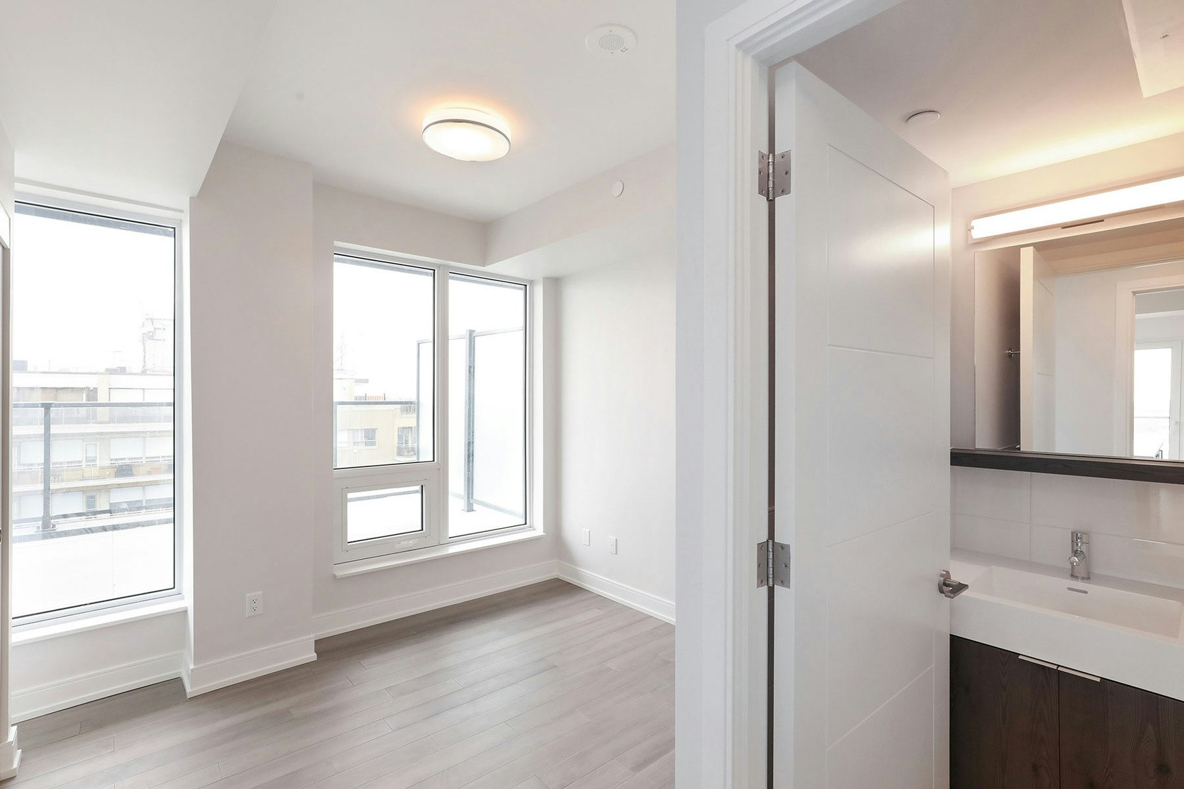 2525 Bathurst Street, Toronto, ON, M6B 2Y9 - 17