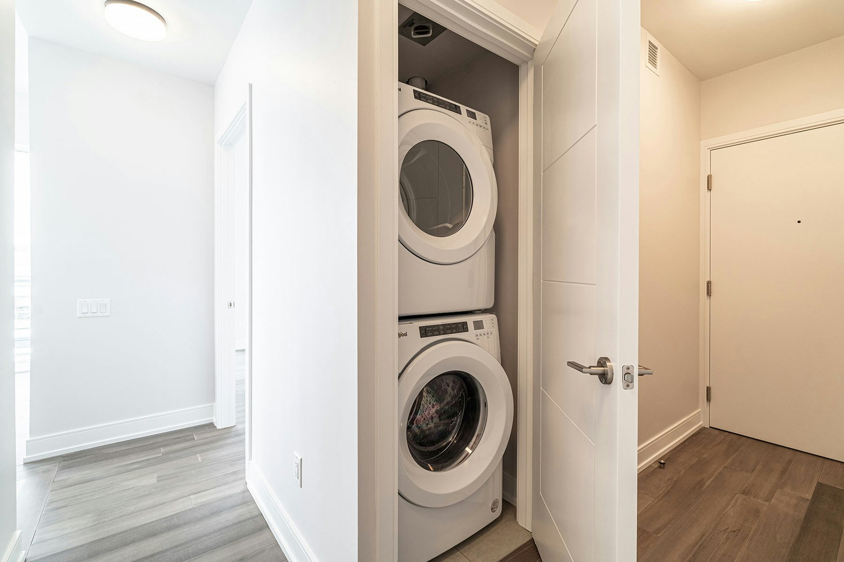 2525 Bathurst Street, Toronto, ON, M6B 2Y9 - 34