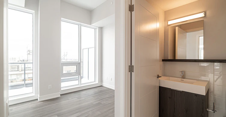 2525 Bathurst Street, Toronto, ON, M6B 2Y9 - 30