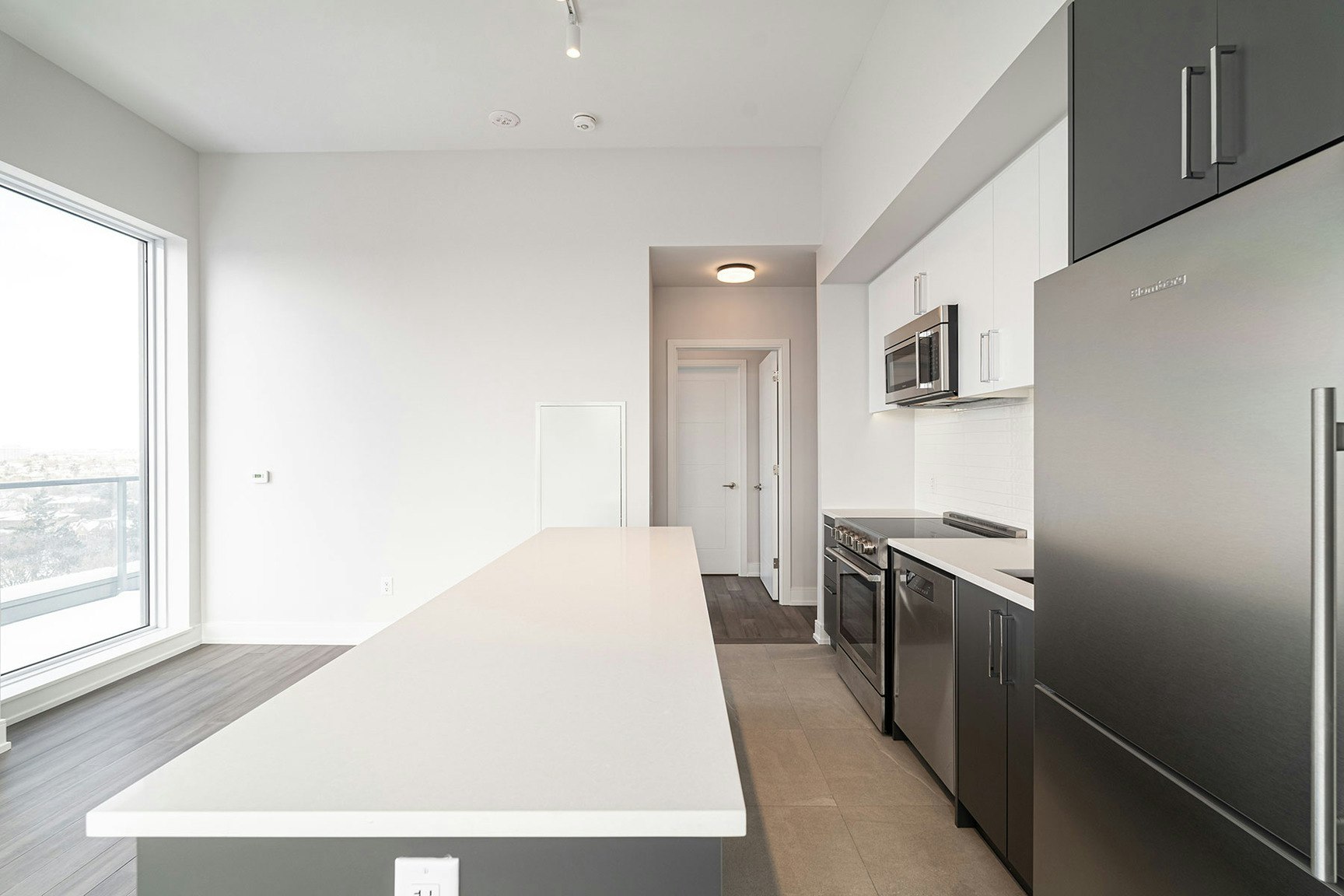 2525 Bathurst Street, Toronto, ON, M6B 2Y9 - 24