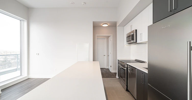 2525 Bathurst Street, Toronto, ON, M6B 2Y9 - 24