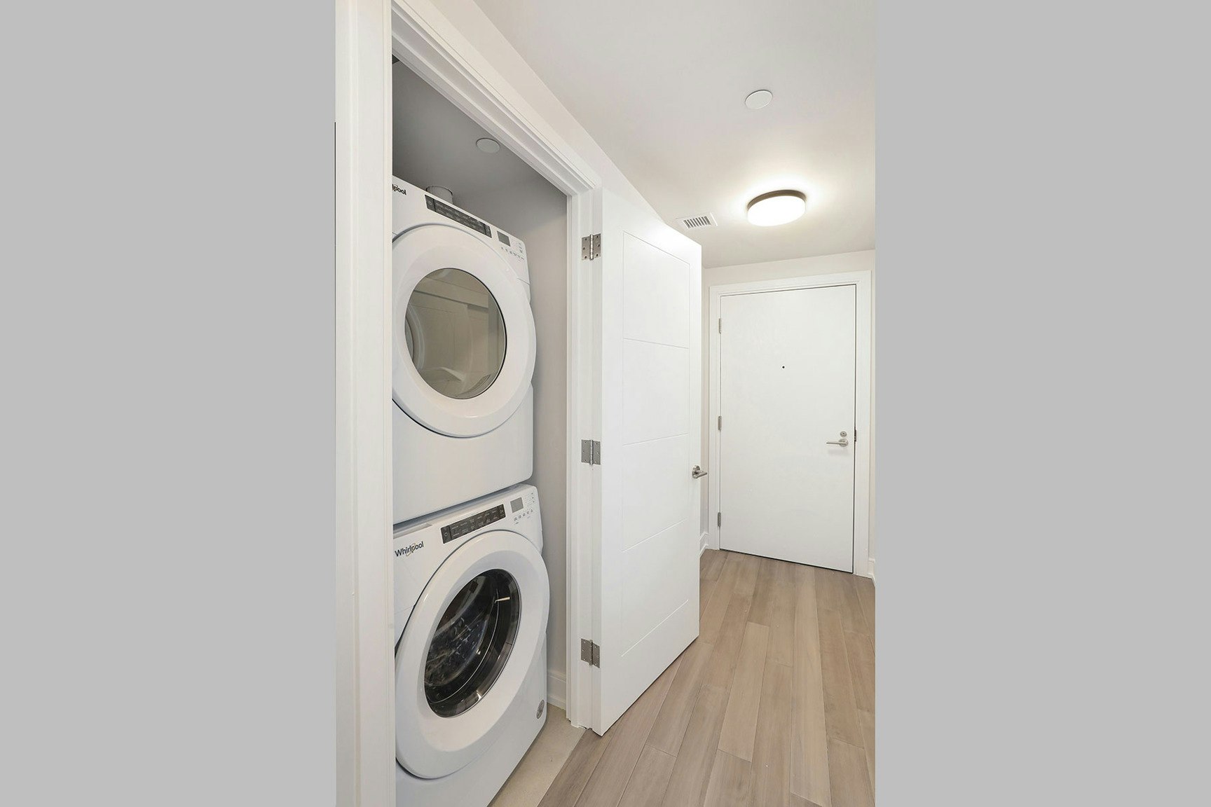 2525 Bathurst Street, Toronto, ON, M6B 2Y9 - 18