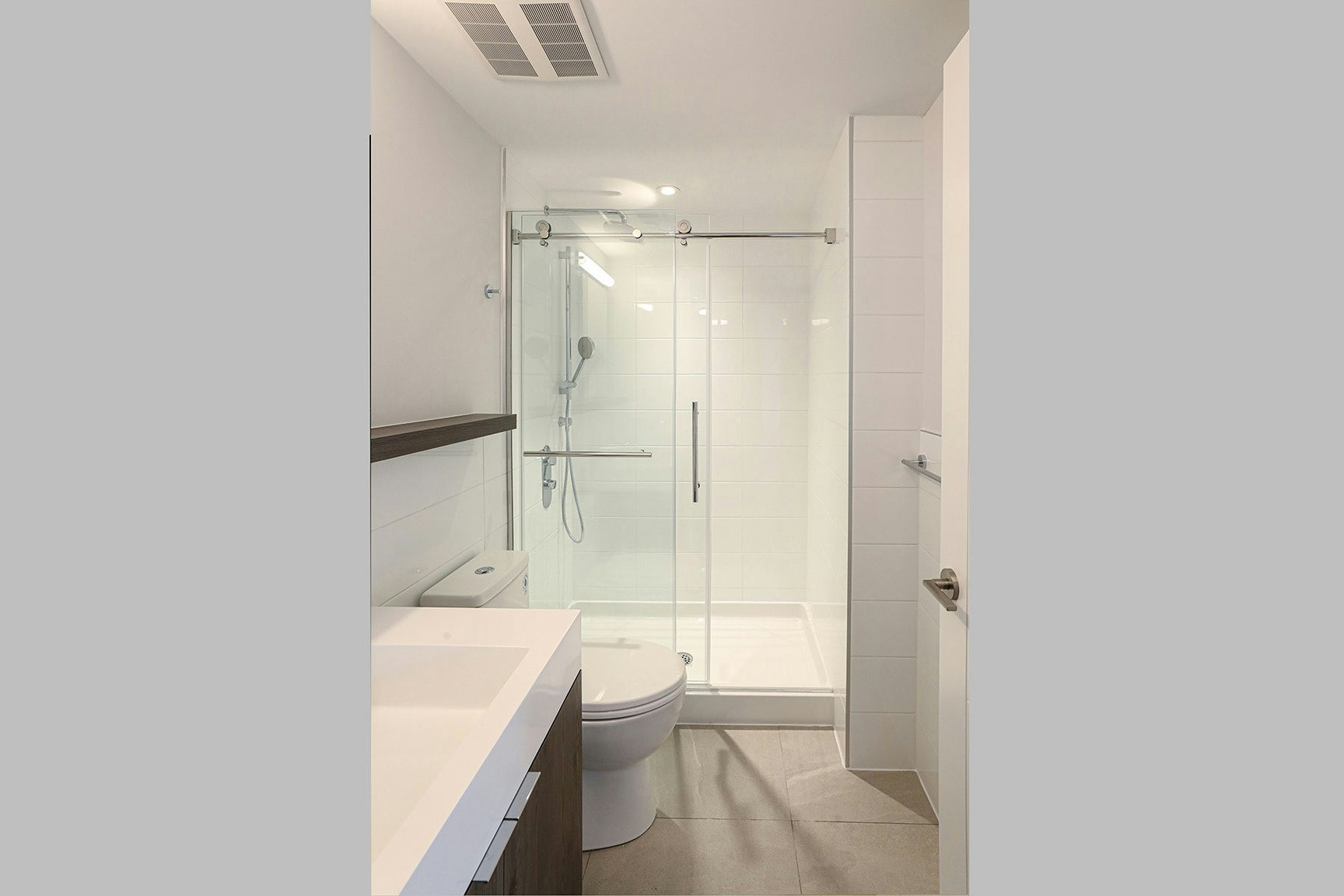 2525 Bathurst Street, Toronto, ON, M6B 2Y9 - 7