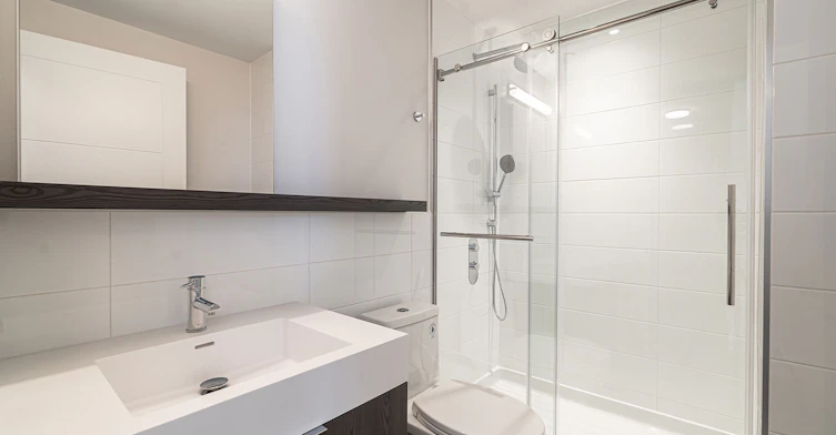 2525 Bathurst Street, Toronto, ON, M6B 2Y9 - 33