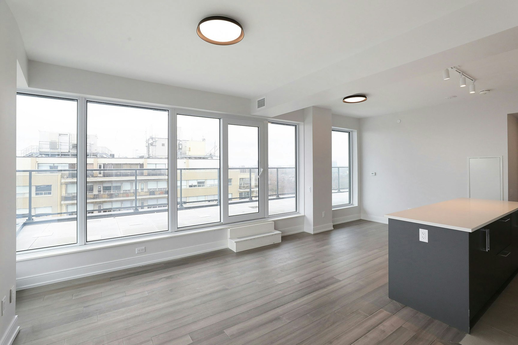 2525 Bathurst Street, Toronto, ON, M6B 2Y9 - 16