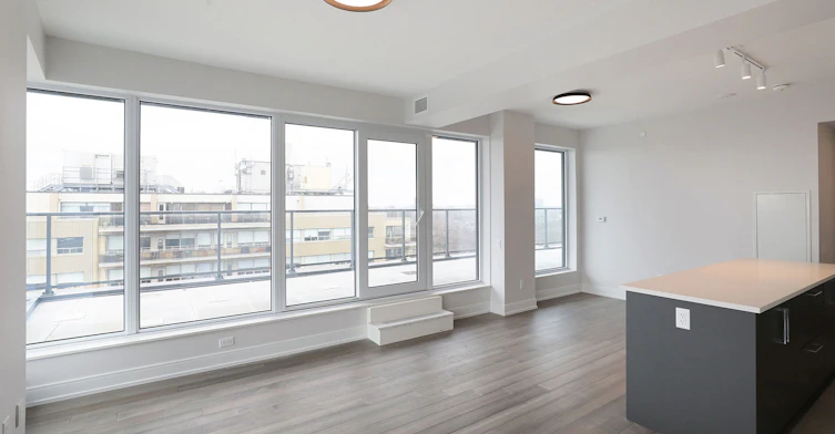 2525 Bathurst Street, Toronto, ON, M6B 2Y9 - 16