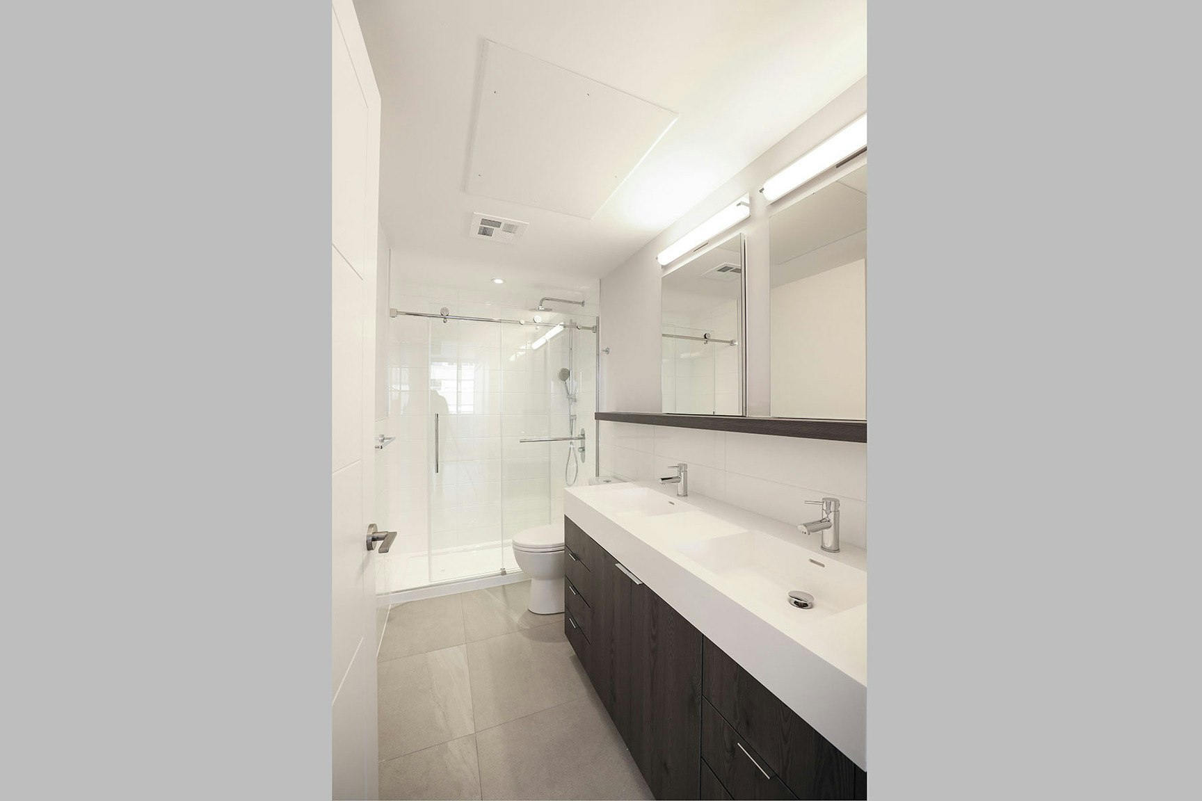 2525 Bathurst Street, Toronto, ON, M6B 2Y9 - 8