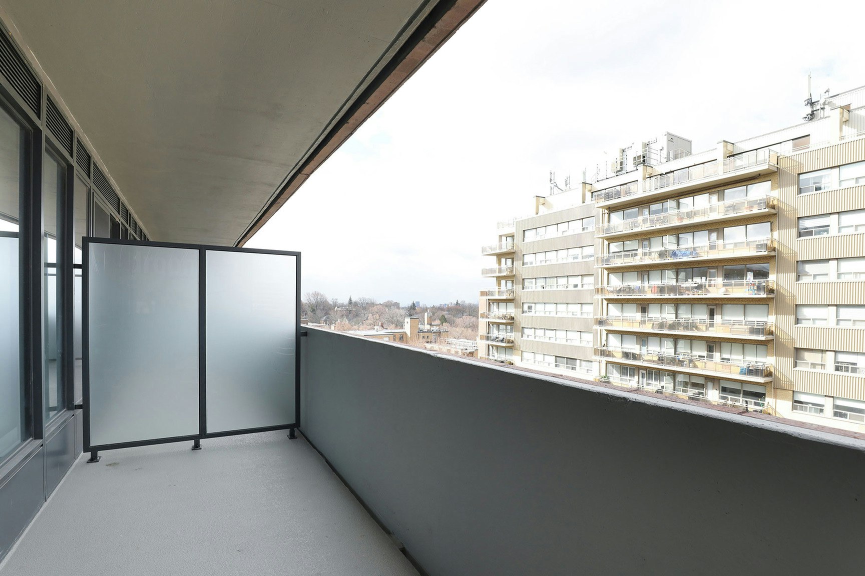 2525 Bathurst Street, Toronto, ON, M6B 2Y9 - 7